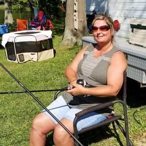 Meet your Posher, Crystal